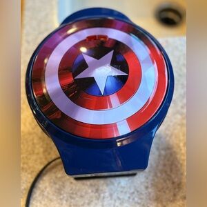 Marvel Captain America Shield WAFFLE MAKER!